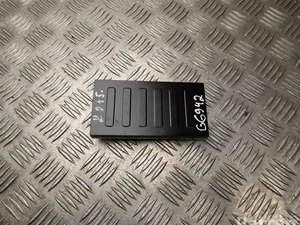 Ford L1TT-19J235-AB / L1TT19J235AB Puma 2020 Bouton de chargement sans fil