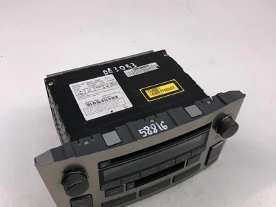 Toyota 86120-05080 / 8612005080 AVENSIS (_T25_) 2007 CD-Radio - Bild 1