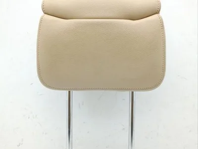 Audi A8 (4H_) 2011 Appuie-tête - Image 1