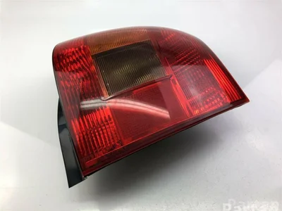 Toyota 8155113610 COROLLA (_E12_) 2003 Phare - Image 1