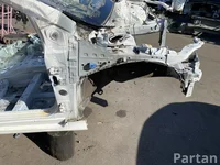 Toyota PRIUS PHV (_W52_) 2019 Четверть машина спереди справа