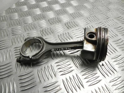 Volkswagen 120515, 1304EFA, 04EM GOLF SPORTSVAN (AM1) 2015 Piston - Image 1