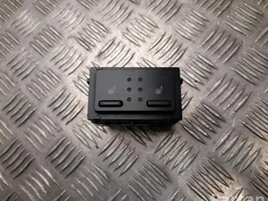 Toyota 84752-33170 / 8475233170 Camry XV70 2020 Interrupteur de chauffage de siège