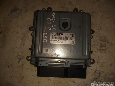 Volvo 31336983 V60 2010 Unité de contrôle moteur - Image 1