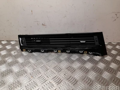 Audi 82C820951C, 82C820951B A1 Sportback 2023 Évent Central - Image 1