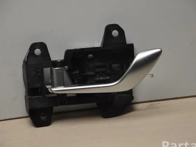 Hyundai 82613N7000 Tucson (NX4) 2021 Poignet de porte Left Front - Image 1