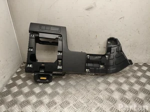 Renault 689213134R KANGOO III 2021 Blende linke Seite