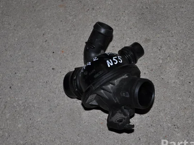 BMW 760115901 5 (F10) 2013 Boîtier du thermostat - Image 1