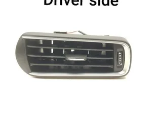 Maserati 6700492830 LEVANTE 2017 Évent Left Front