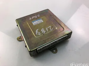 Mitsubishi MD319589 DELICA / SPACE GEAR 1996 Unité de contrôle moteur