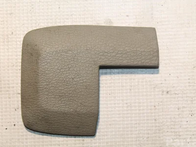 Volvo 9208272 S60 I 2004 Garniture /moulage Right Front - Image 1