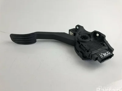 Volvo 31329062 V60 2014 Akseleratoriaus pedalas - Nuotrauka 1