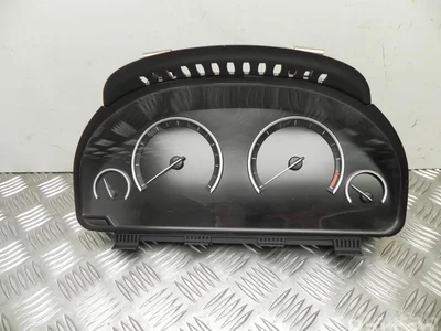BMW 173884-10, 9268408, 0 263 694 123 / 17388410, 9268408, 0263694123 6 Coupe (F13) 2011 Tableau de bord mph km/h - Image 1
