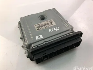 BMW 8510223; 0281016842 / 8510223, 0281016842 3 (E90) 2007 Unidad de control del motor