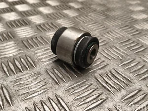 BMW 3642601, 33326756249 3 (G20) 2020 Gummimetall-Lager