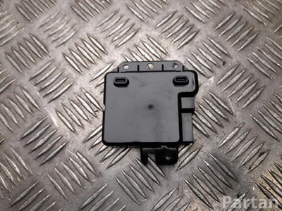 Tesla 1755200-00-B / 175520000B MODEL 3 2021 Eingabegerät USB - Bild 1