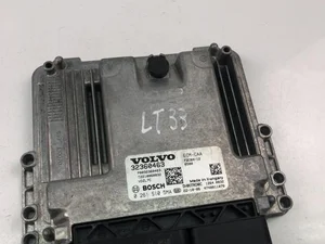 Volvo 32360463; 0261S105MA / 32360463, 0261S105MA XC40 2023 Control unit for engine
