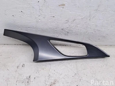 Mazda D10J68D4X CX-3 (DK) 2018 Kitos salono detalės - Paveiksliukas 1