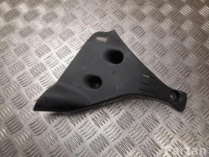 BMW 6 897 719 / 6897719 2 U06 Active Tourer 2022 Engine under tray