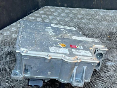 Audi 0EF907080H Q8 e-tron 2021 Onduleur avec convertisseur - Image 1