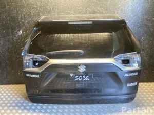 Suzuki Across 2022 Крышка багажного отсека