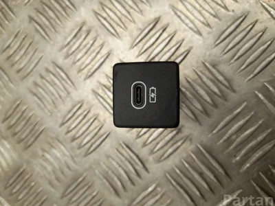 Jaguar M8E2-19010-CA, M8E219010CA / M8E219010CA, M8E219010CA I-PACE 2021 Périphérique d'entrée - Image 1