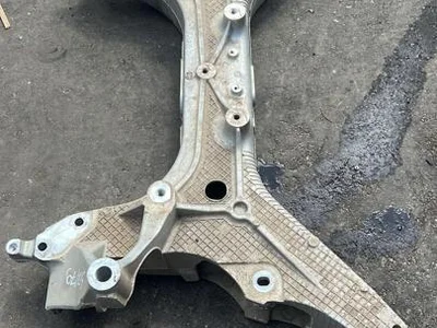 Ford USA LJ9C-5C145-AC / LJ9C5C145AC Mustang Mach-E 2022 traverser - Image 1