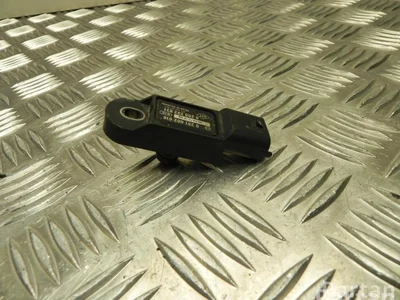 Renault 8200233831 LAGUNA II Grandtour (KG0/1_) 2006 Convertisseur de pression - Image 1