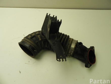 NISSAN 1033409S01 NP300 NAVARA (D40) 2008 Intake air duct