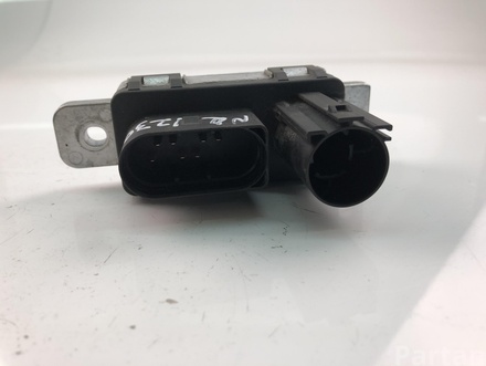 VOLVO 31431776 S60 II 2014 Relay, glow plug system