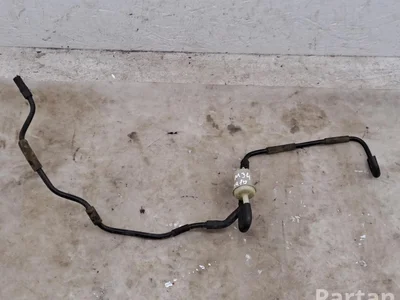 Mercedes-Benz A0000780956 C-CLASS (W205) 2016 Autres pièces moteur - Image 1