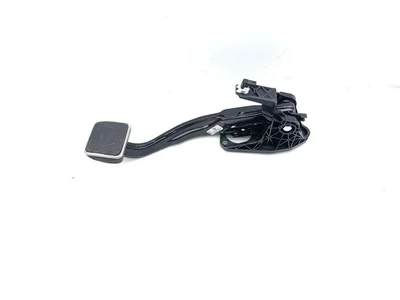 Aston Martin MY83-2450-BB / MY832450BB DBX 2021 Педаль тормоза - Изображение 1