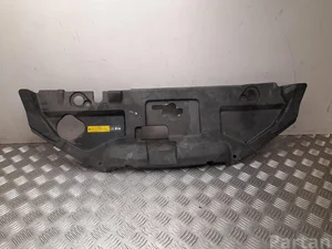 Nissan 62322 3NL0A / 623223NL0A LEAF (ZE0) 2015 Garniture de radiateur