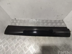 Maserati 670035237 LEVANTE 2019 Garniture /moulage Right Rear