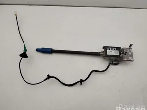 Chevrolet 23361416 CORVETTE (C7) 2016 Amplificateur d'antenne