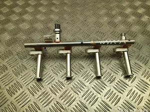 Volvo P32140074 XC60 II (246) 2024 Distribution de carburant