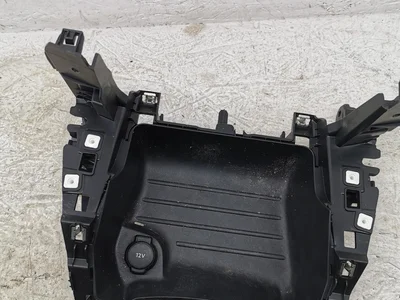 Peugeot 9830140180, 2444389XZD e 208 2021 Tableau de bord et console centrale / Pièces - Image 1