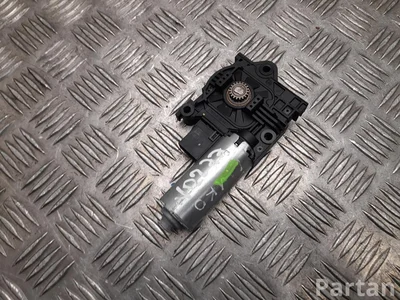 BMW 10030661A X3 (G01) 2022 Motor de escotilla - Imagen 1