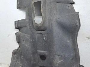 BMW 48917505, 917505 X3 (F25) 2011 Cache de protection sous moteur