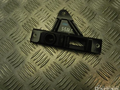 Ford USA FR3B 7603428 AB / FR3B7603428AB MUSTANG Convertible 2016 Support pour la garniture - Image 1