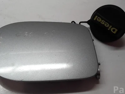 Volvo 31217785 C30 2010 Bouchon de réservoir de carburant - Image 1