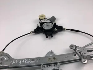 Toyota 6981002722 COROLLA (E210) Estate 2021 Langų pakėlimo varikliukas dešinė priekis