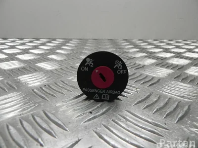 Suzuki 38970-52K00 / 3897052K00 SPLASH (EX) 2009 Serrure d'airbag - Image 1