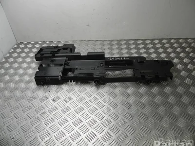 Audi 4K0 907 297 B / 4K0907297B A6 (C8/4K) (2018 - ) 2019 Support pour la garniture - Image 1