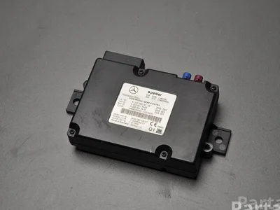 Mercedes-Benz A2059008118 C-CLASS (W205) 2015 Unidad de control ,,Bluetooth'' - Imagen 1