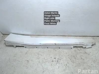 Aston Martin CG43-10609-A, 101422 / CG4310609A, 101422 VIRAGE Volante 2012 Nakładka progu prawa strona - Zdjęcie 1