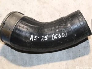 Volvo 31338545 S60 II 2016 Tuyau de radiateur