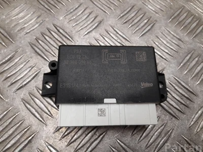 Peugeot 9836031080 508 SW II 2019 Unité de contrôle pour systèmes de stationnement - Image 1