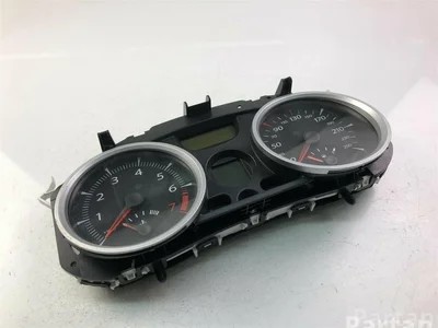 Renault 8200408790F MEGANE II (BM0/1_, CM0/1_) 2005 Tableau de bord - Image 1