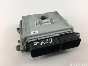 Volvo 31336983; 0281018414 / 31336983, 0281018414 V60 2013 Aparato de mando